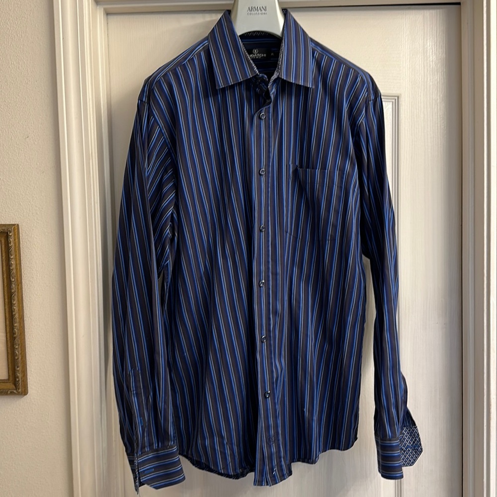 Bugatchi black/ blue button down shirt. EUC, flip cuff, XL